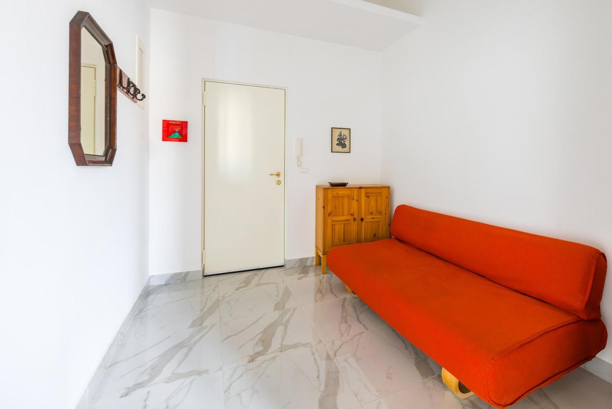 Carrozzieri Nest At Historical Center Apartman Nápoly Kültér fotó