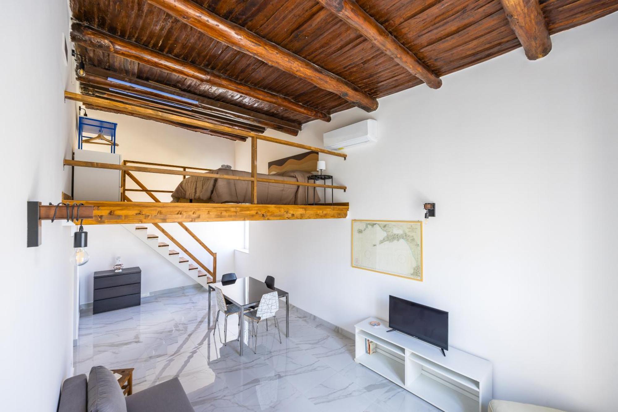 Carrozzieri Nest At Historical Center Apartman Nápoly Kültér fotó